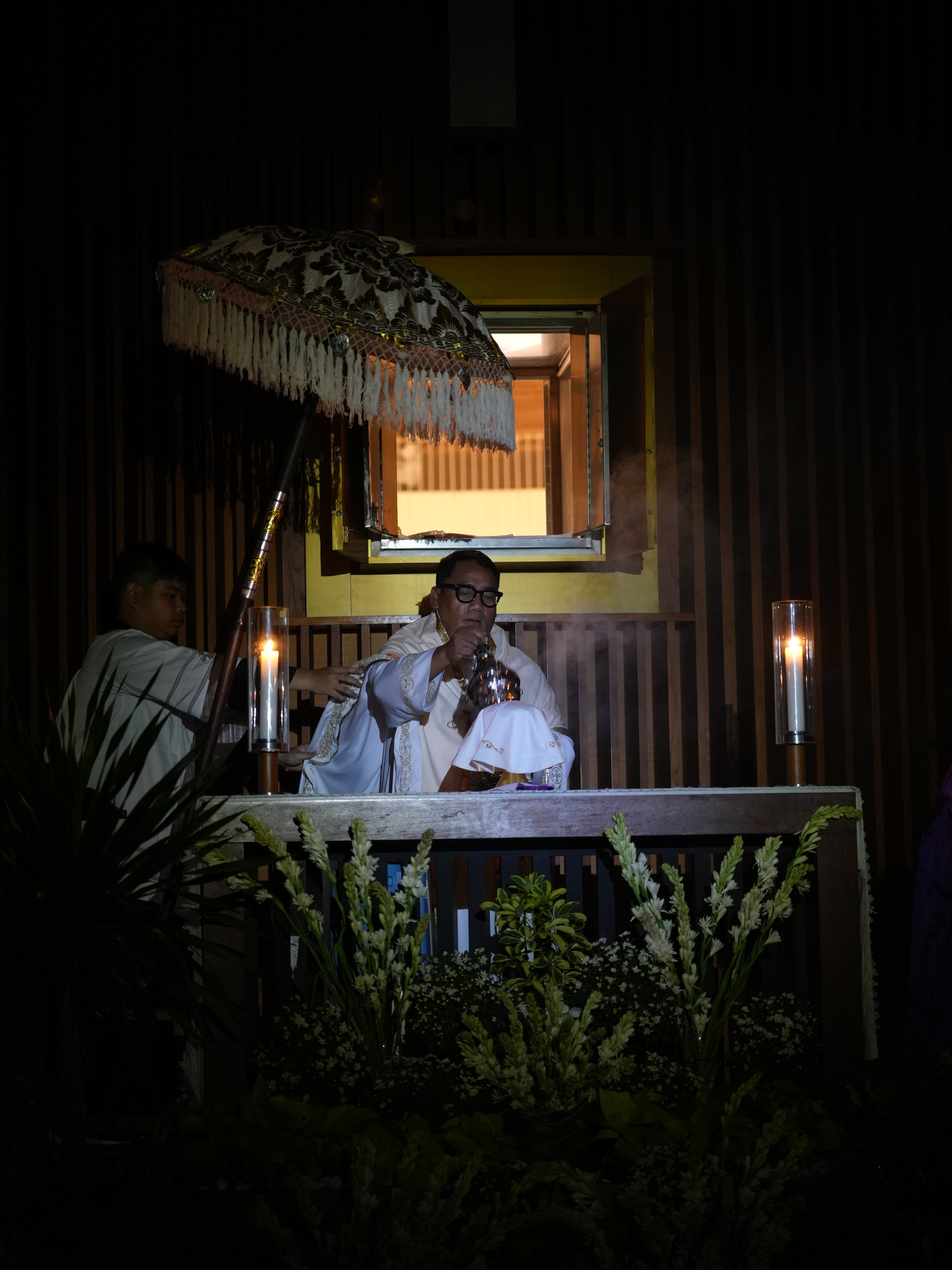 Suasana tuguran di kapel. (KOMSOS / Bernardus Galuh)